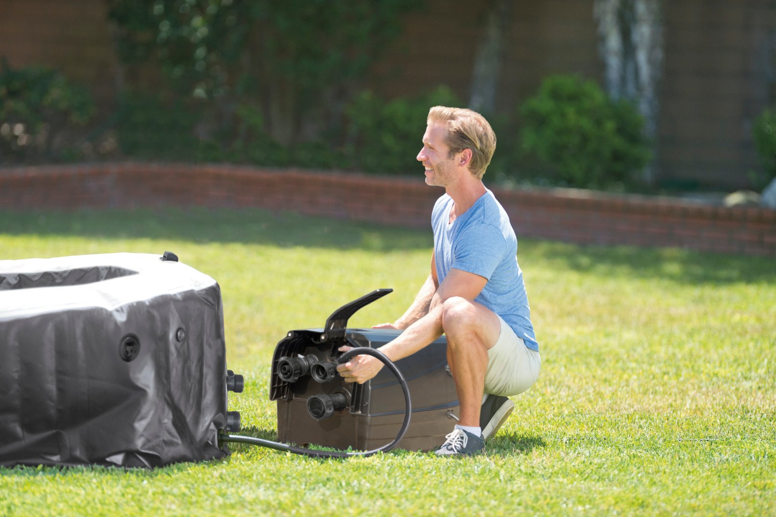 Spa gonflable Intex Jet & Bubble Deluxe Ø218 cm — 6 places · Octogonal · 140 jets
