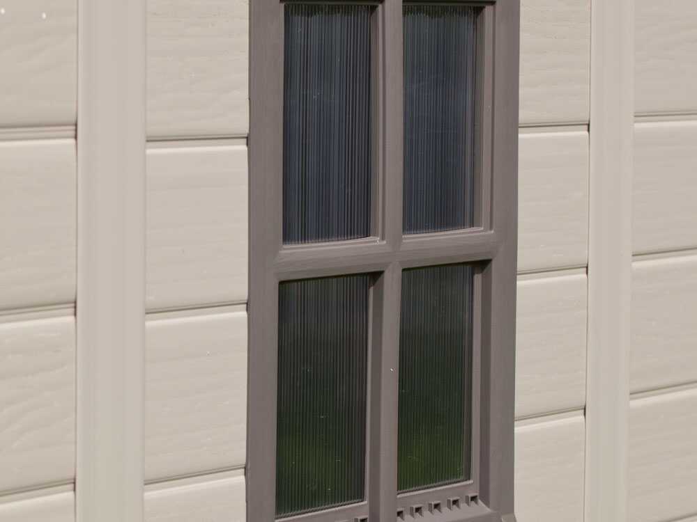 Abri de jardin Keter Factor 8x8 — 256x255x243 cm · 6,3 m² · Le grand format Keter